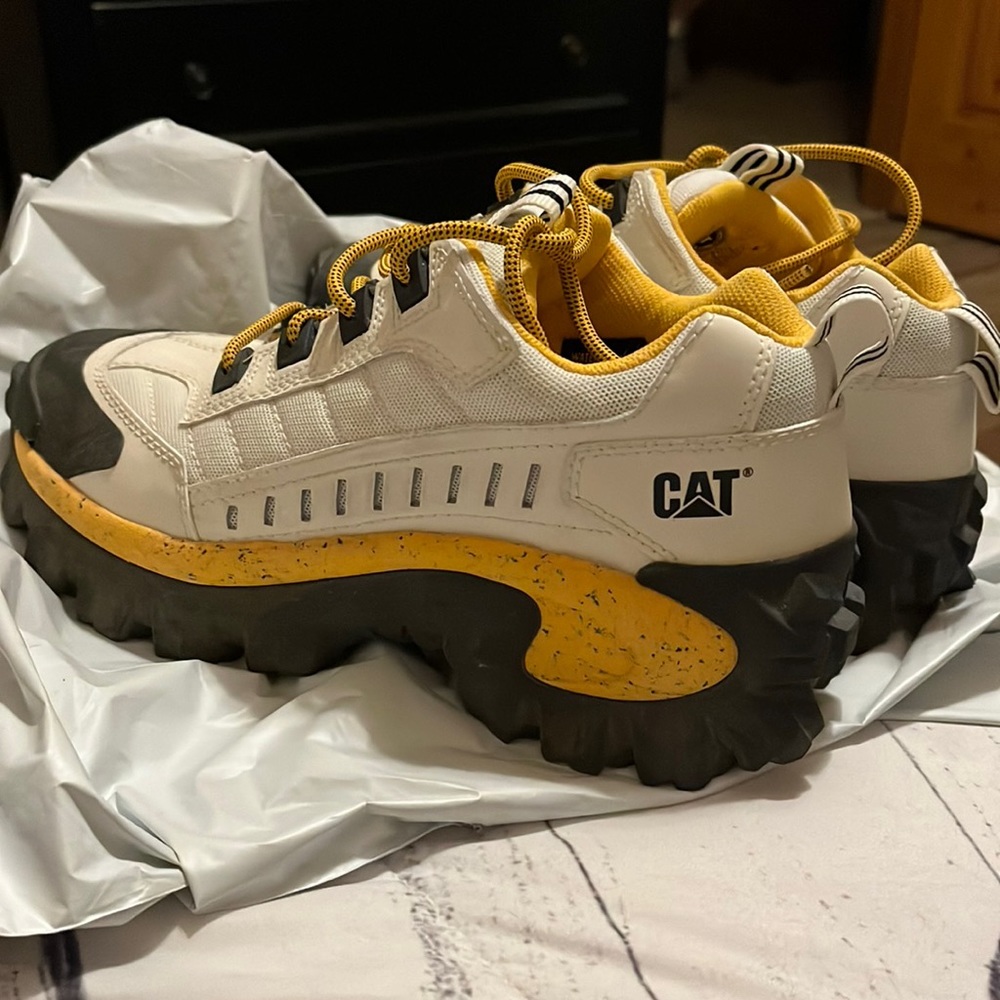 CAT men’s shoes